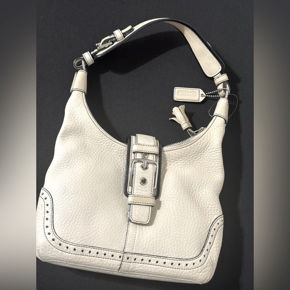 Coach Handbags - Coach Hampton Hobo Shoulder Bag